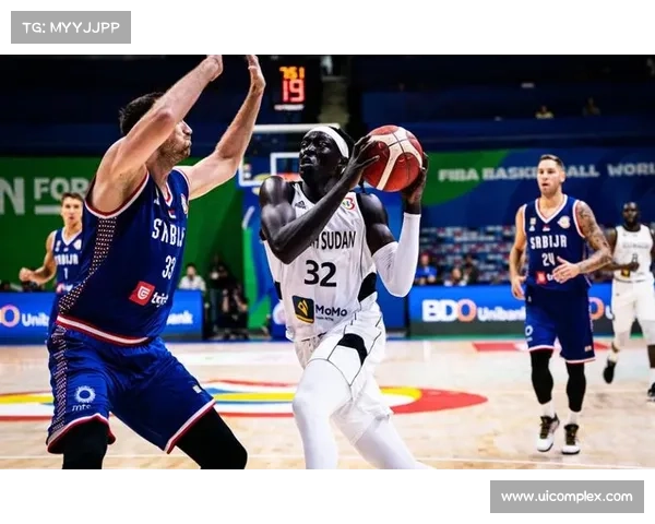 博格丹超远三分绝杀秒杀对手 塞尔维亚替补席掀起狂欢高潮