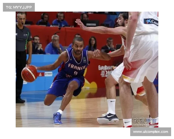 法国队逆转战胜冰岛二比一胜出展现冠军风采气势如虹